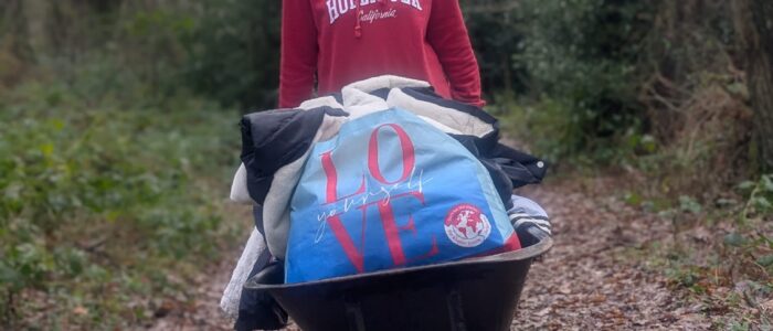 really nice photo of wheelbarrowing stuff Dec 24